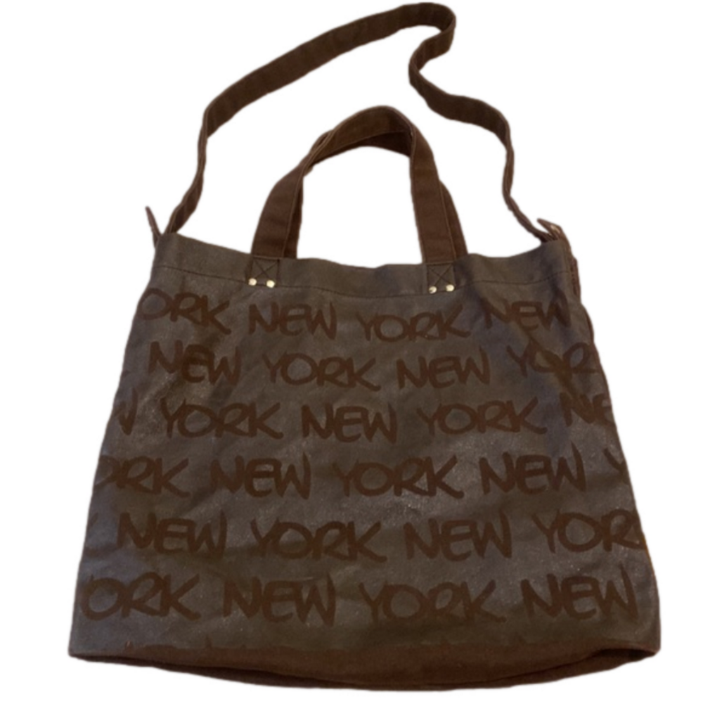 ROBIN RUTH NEW YORK BROWN TOTE BAG .